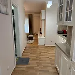 Escape Apartment's